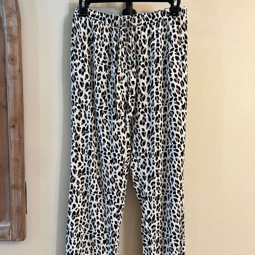 622 NWOT Forever 21 Cheetah Print Drawstring Pants